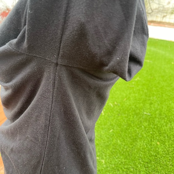 Umbro Woman’s small long sleeve soccer tee - Picture 10 of 11